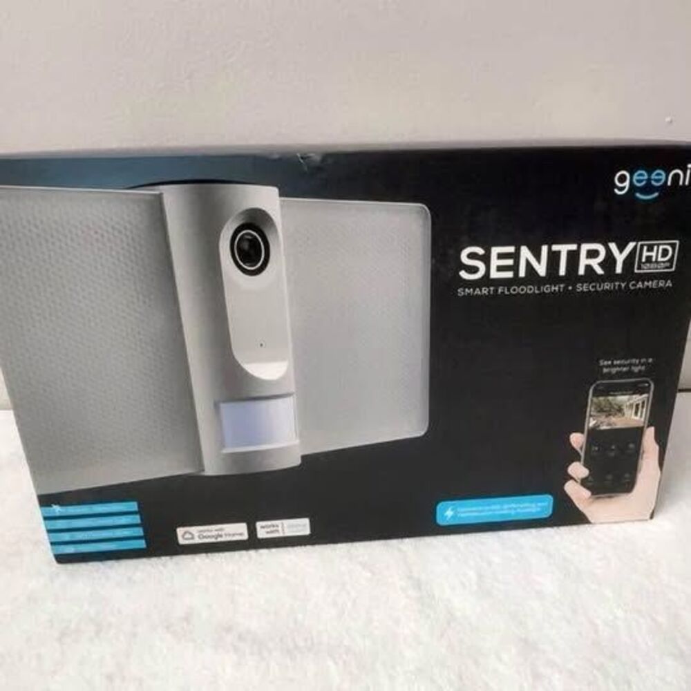 Geeni - Sentry Outdoor Wi-Fi Wireless Network Surveillance Camera - White